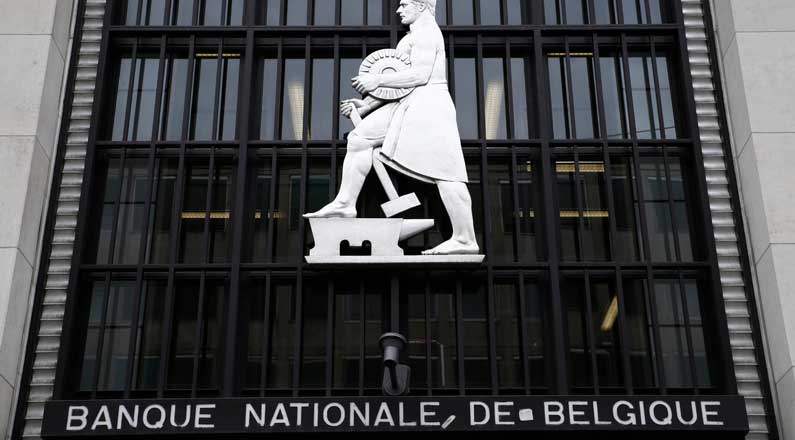 Loi B2B en Belgique : quelles règles pour les banques et les assurances ?